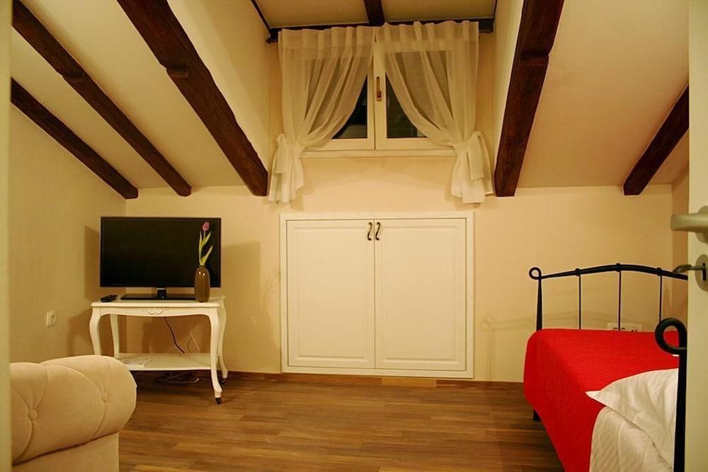 Banica Apartments & Rooms Split Exterior foto